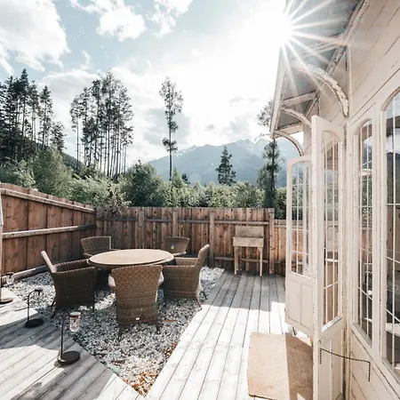K Style Alpine Loft With Private Sauna 米耶德斯